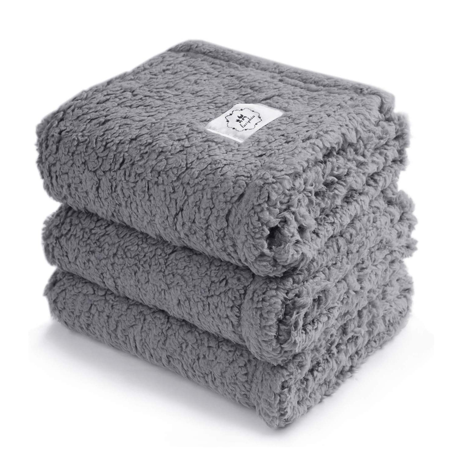 1 Pack of 3 Premium Fluffy Fleece Pet Blankets